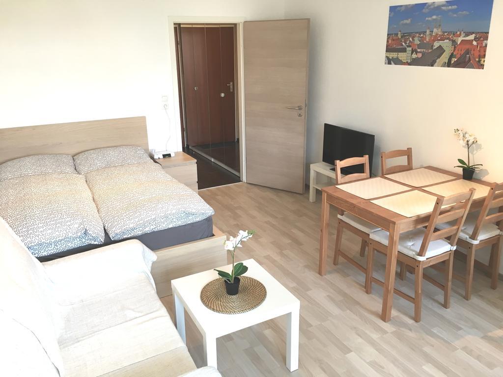 Apartment Newstyle เรเกนส์บวร์ก ภายนอก รูปภาพ