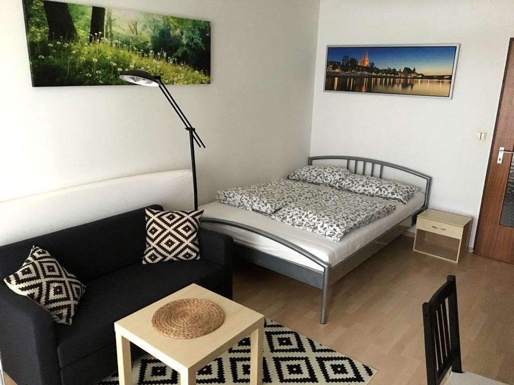 Apartment Newstyle เรเกนส์บวร์ก ภายนอก รูปภาพ